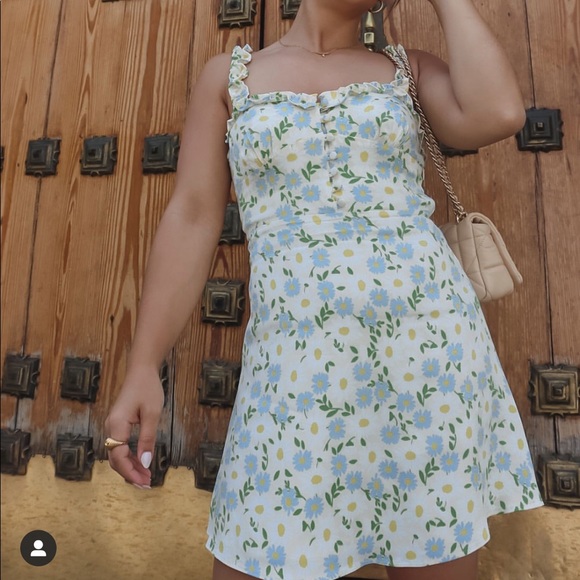 Zara floral satin dress bloggers fav - Picture 16 of 16